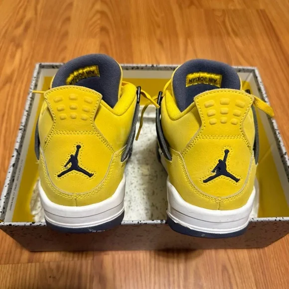 Air Jordan 4 Retro GS 'Lightning'